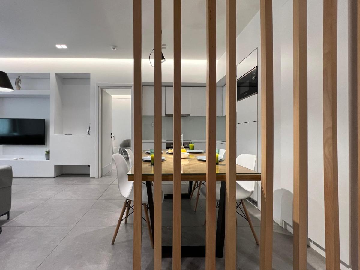 The Dazzling Glimpse Acropolis Suites Атина Екстериор снимка