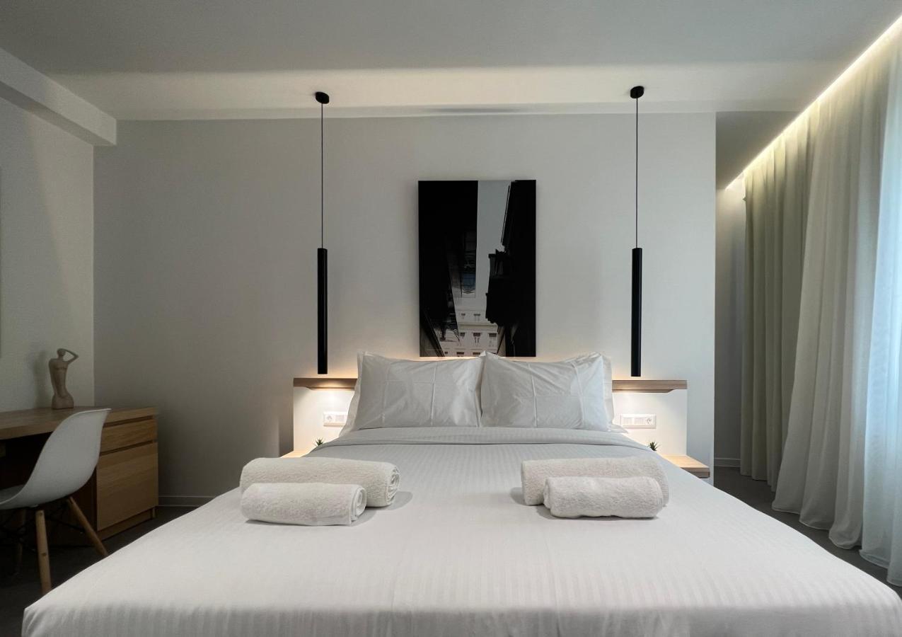 The Dazzling Glimpse Acropolis Suites Атина Екстериор снимка