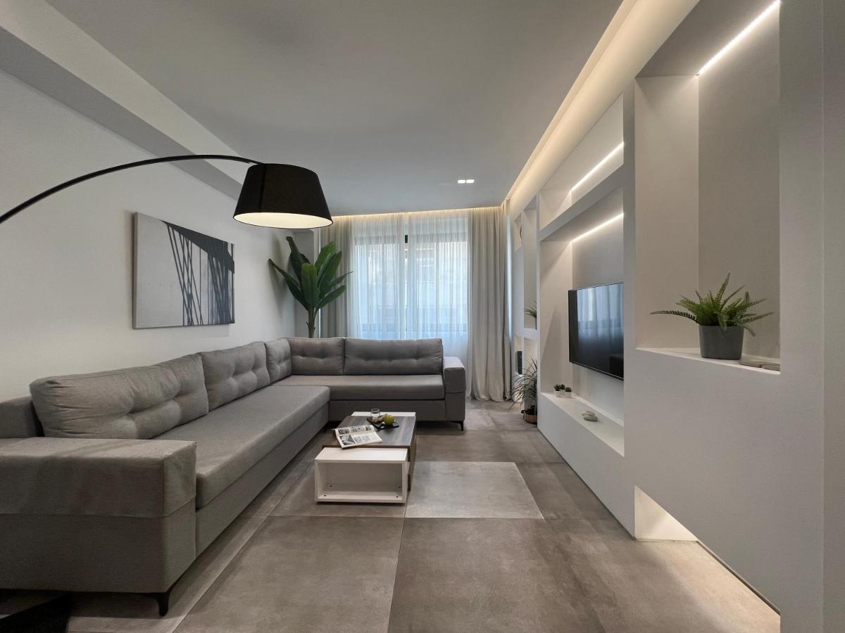The Dazzling Glimpse Acropolis Suites Атина Екстериор снимка