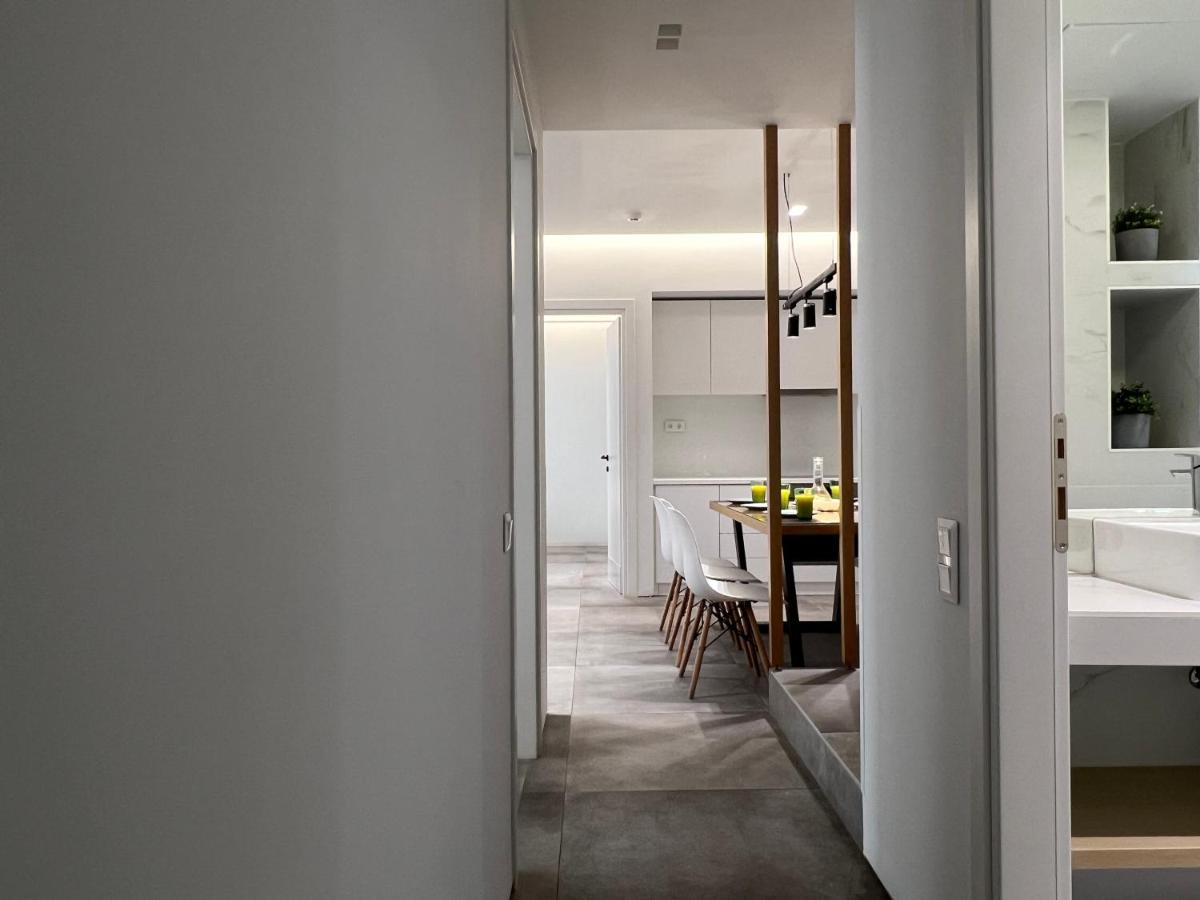 The Dazzling Glimpse Acropolis Suites Атина Екстериор снимка