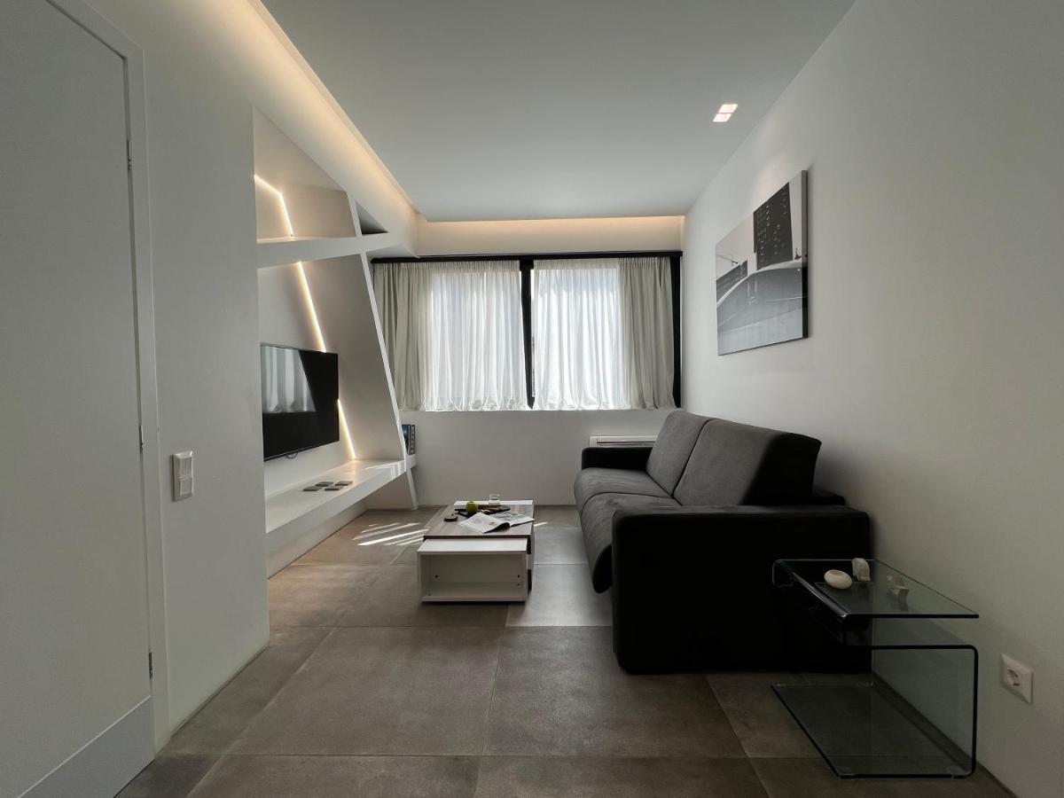 The Dazzling Glimpse Acropolis Suites Атина Екстериор снимка