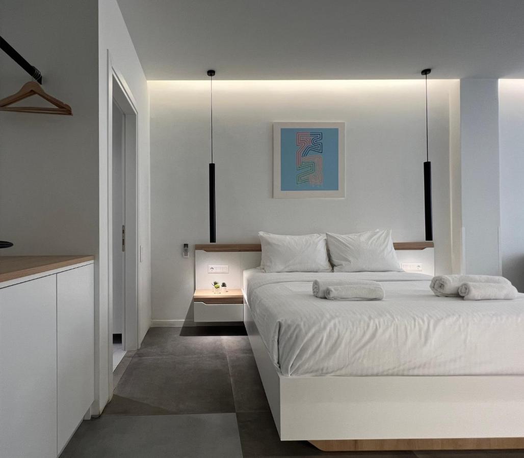 The Dazzling Glimpse Acropolis Suites Атина Екстериор снимка