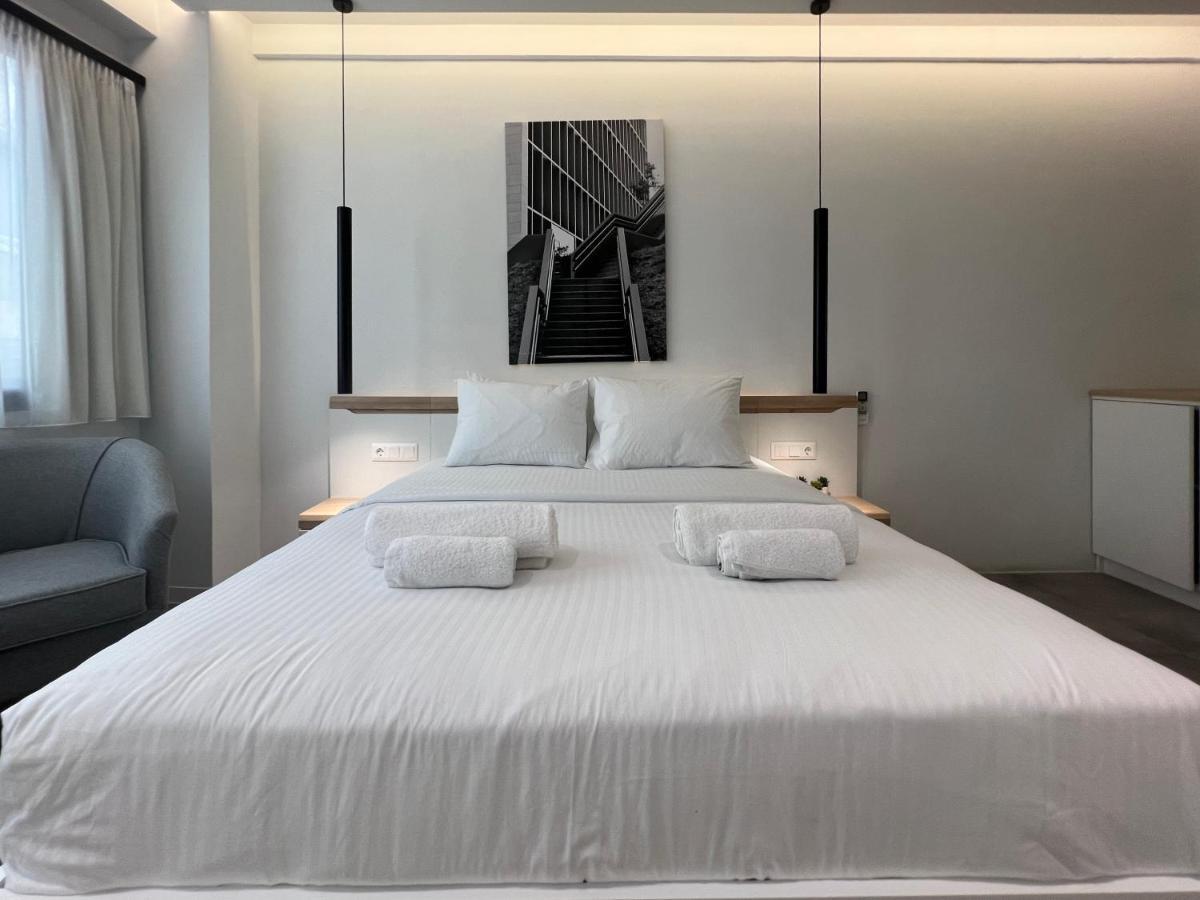 The Dazzling Glimpse Acropolis Suites Атина Екстериор снимка