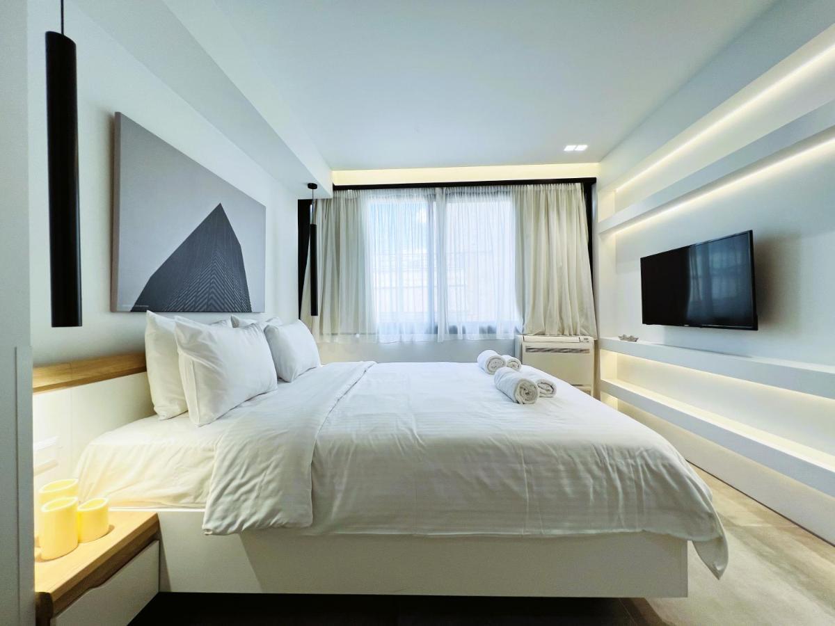 The Dazzling Glimpse Acropolis Suites Атина Екстериор снимка