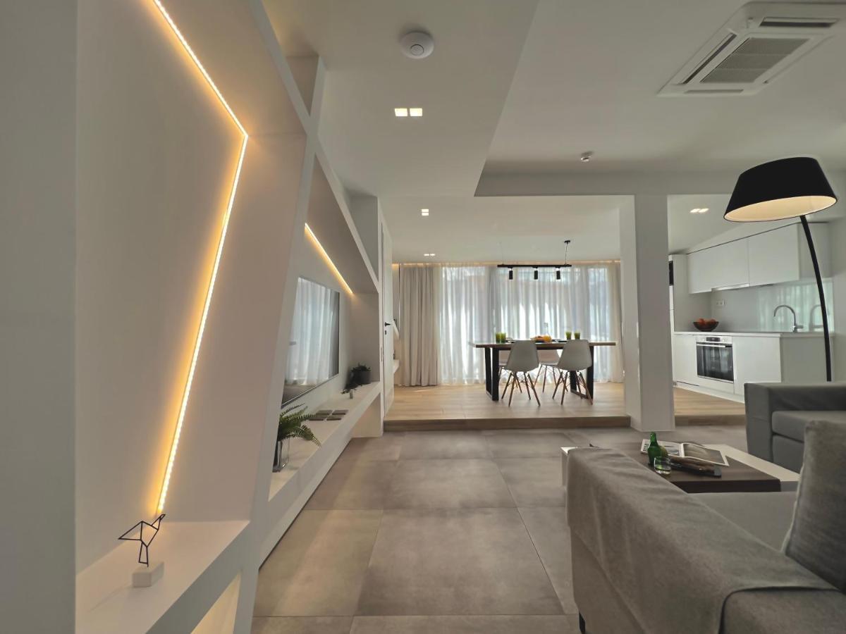 The Dazzling Glimpse Acropolis Suites Атина Екстериор снимка