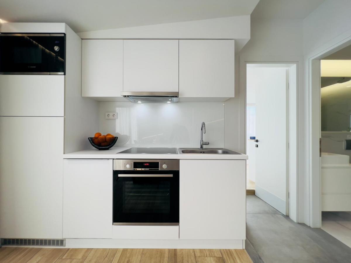 The Dazzling Glimpse Acropolis Suites Атина Екстериор снимка