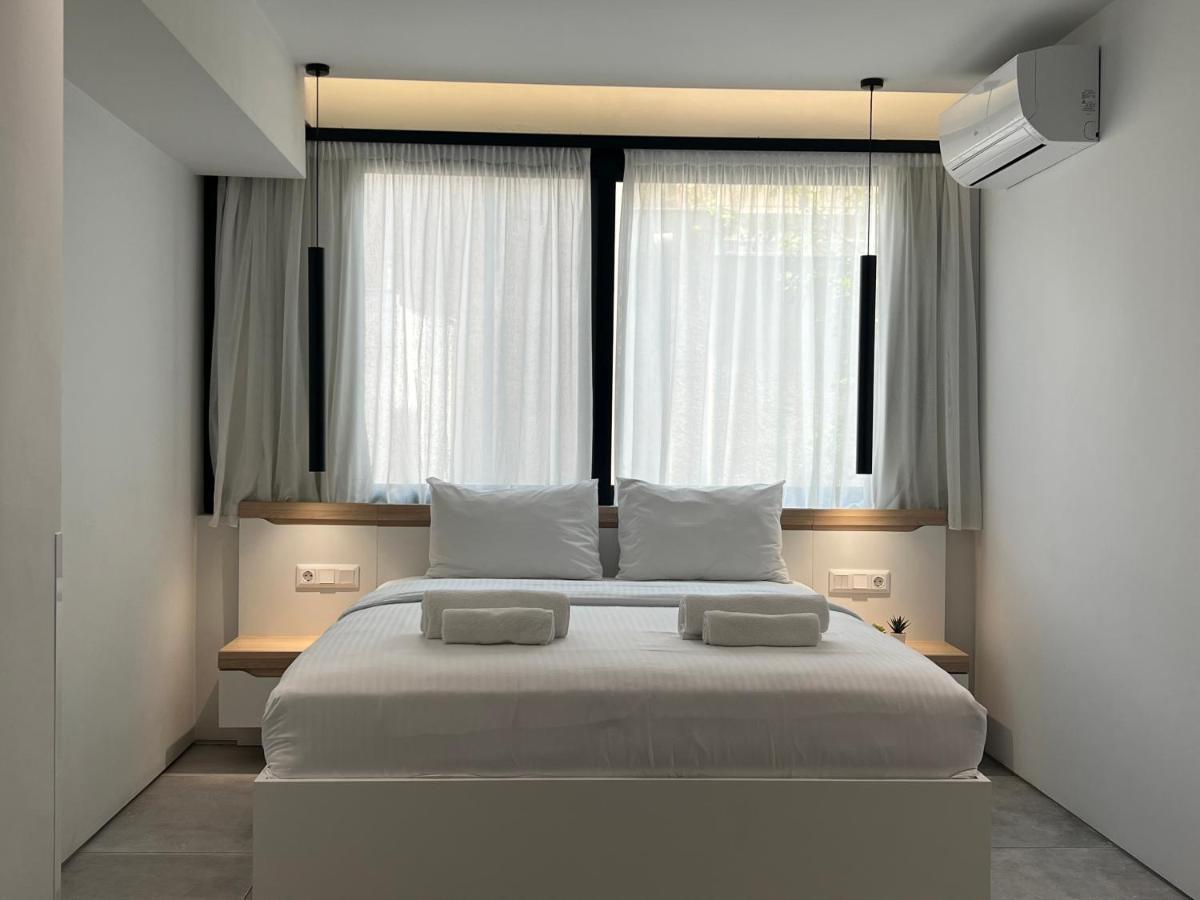 The Dazzling Glimpse Acropolis Suites Атина Екстериор снимка
