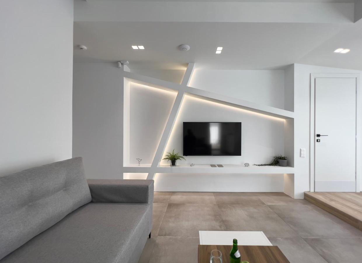 The Dazzling Glimpse Acropolis Suites Атина Екстериор снимка